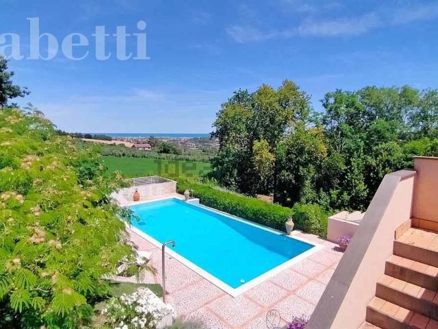 Casa in vendita a Marche, Ancona