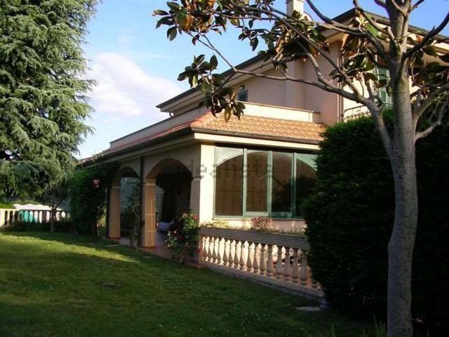 Casa in vendita a Villanova D'albenga, Liguria