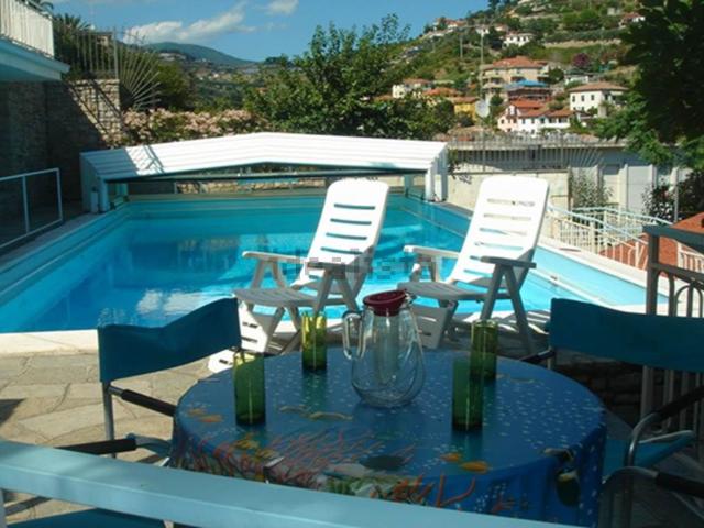 Casa in vendita a Poggio di Sanremo, San Remo