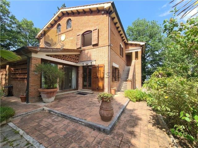 Casa in vendita a Cetona, Siena