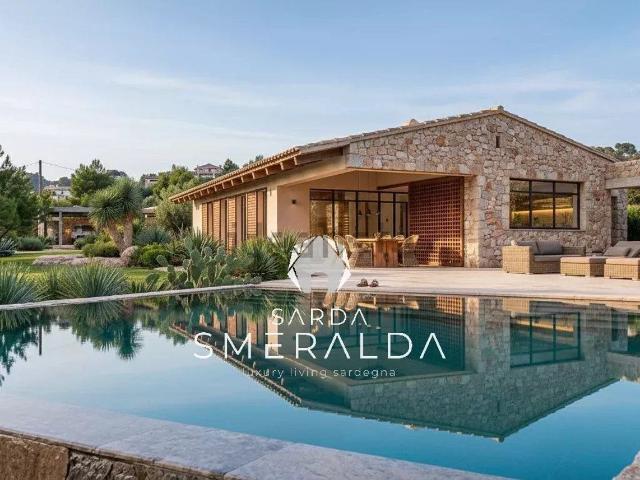 Casa in vendita a Alzachèna/Arzachena, Arzachena