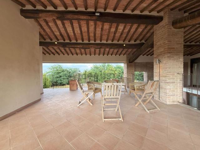 Casa in vendita a Siena, Toscana