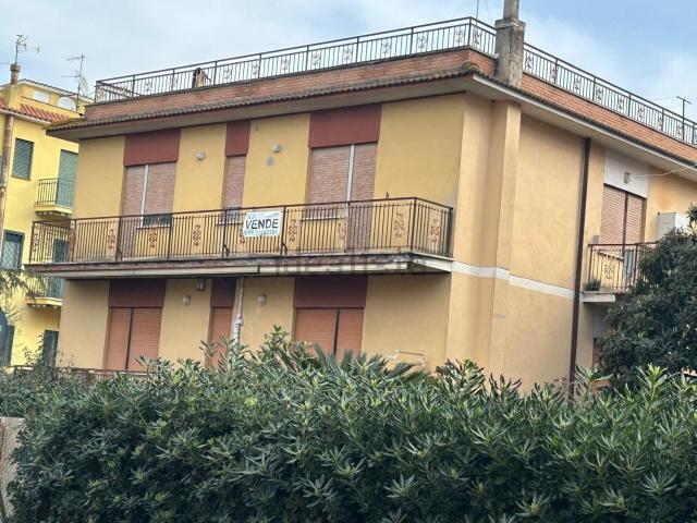 Casa in vendita a Roma Capitale, Lazio