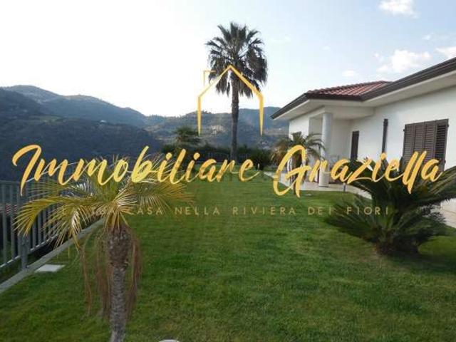 Casa in vendita a Camporosso, Liguria