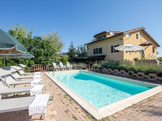 Casa in vendita a Marche, Macerata