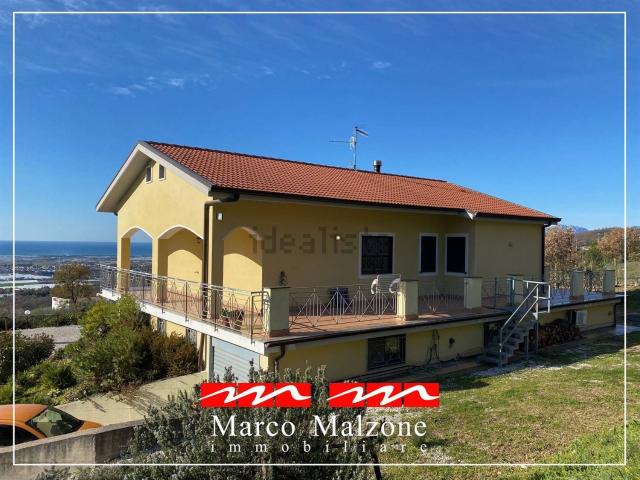 Casa in vendita a Montecorvino Pugliano, Campania