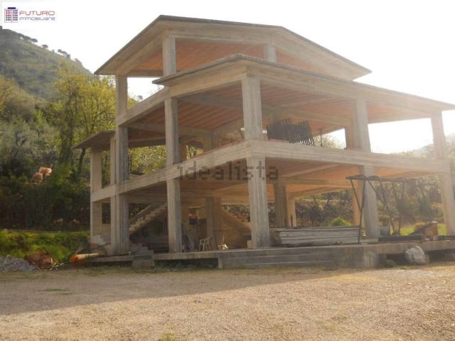 Casa in vendita a Querce, Fondi