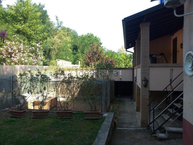 Casa in vendita a Frosinone, Lazio