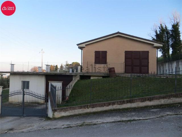 Casa in vendita a Marche, Fermo