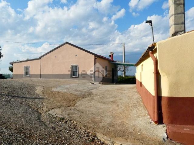Casa in vendita a Rotondella, Basilicata
