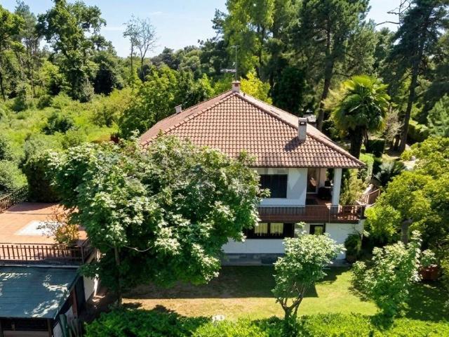 Casa in vendita a Agrate, Agrate Conturbia