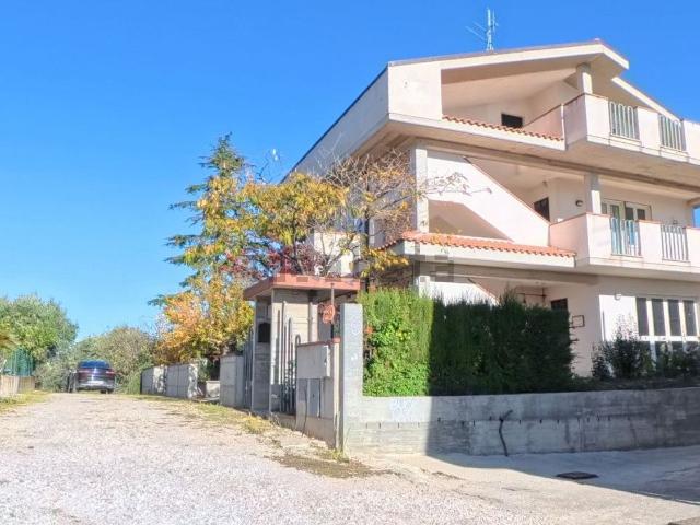 Casa in vendita a Moscufo, Abruzzo