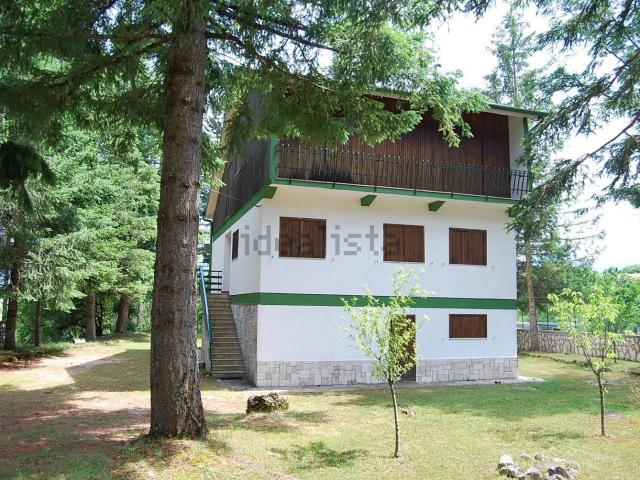Casa in vendita a Pescasseroli, Abruzzo