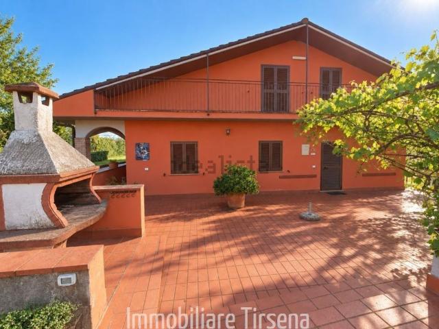 Casa in vendita a San Lorenzo Nuovo, Viterbo