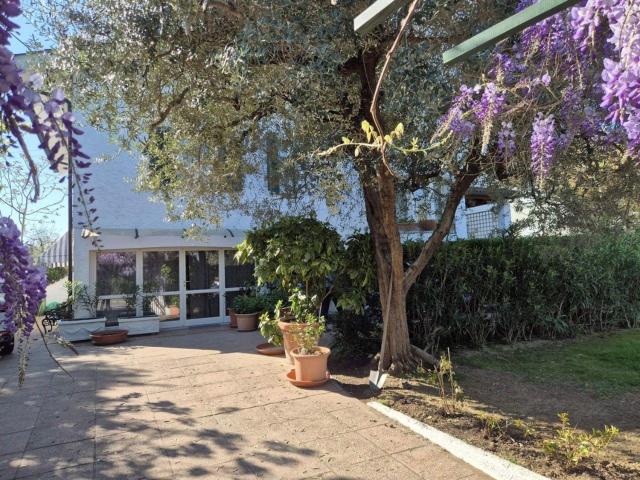 Casa in vendita a Bientina, Toscana