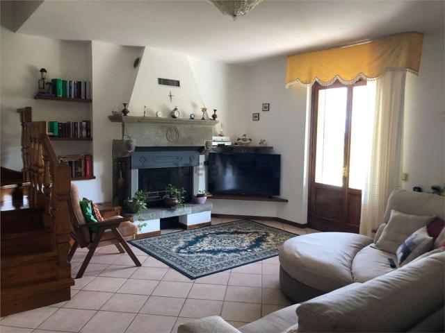 Casa in vendita a S. Cristoforo-Caroni, Caprese Michelangelo