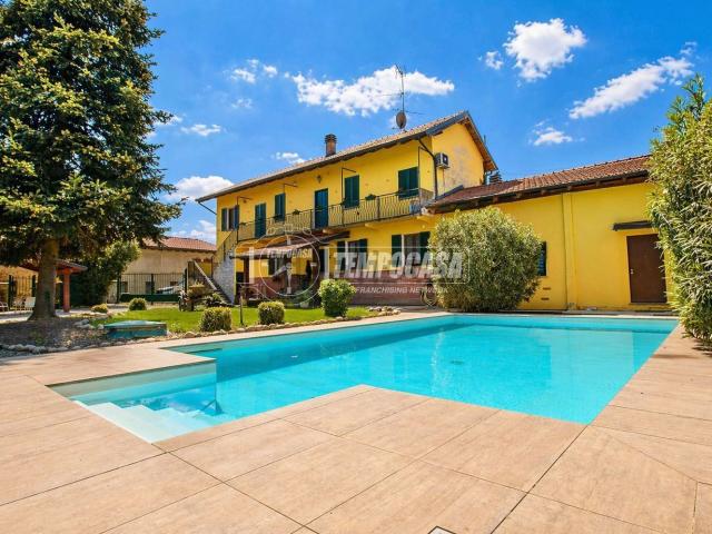Casa in vendita a Piemonte, Novara