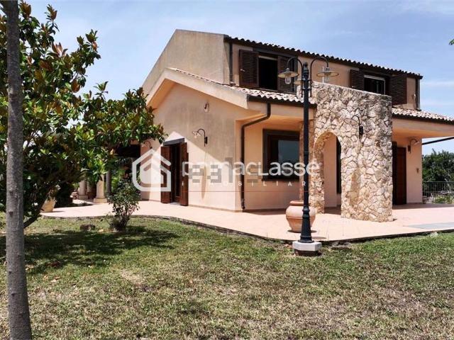 Casa in vendita a Modica Alta, Marina Di Modica
