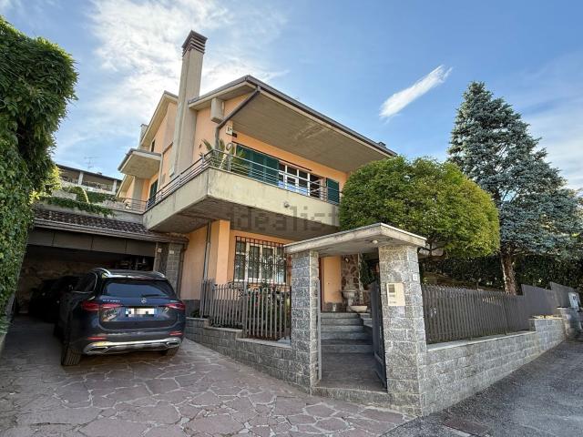 Casa in vendita a Godiasco Salice Terme, Salice Terme