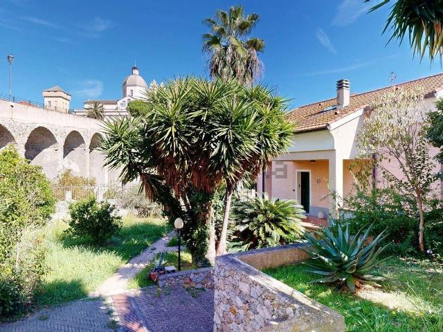 Casa in vendita a Borgo Castello, Loano