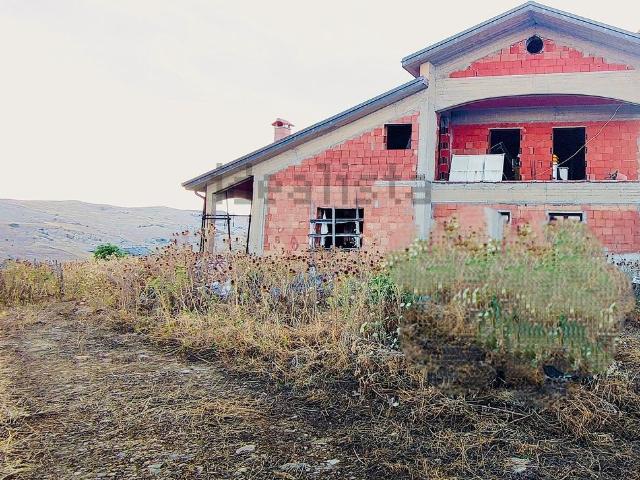 Casa in vendita a San Basilio, Troina