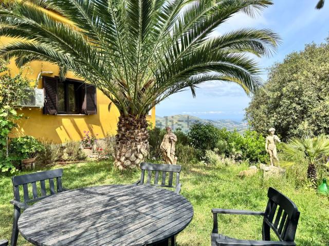 Casa in vendita a Laureana Cilento, Campania