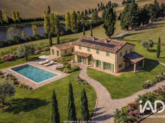 Casa in vendita a Marche, Macerata