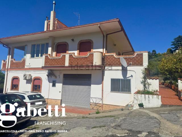 Casa in vendita a San Piero Patti, Sicilia