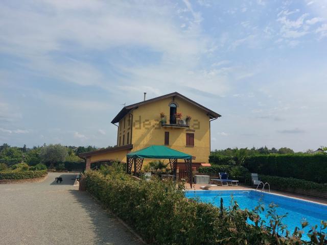 Casa in vendita a Madonna della Villa, Carpeneto