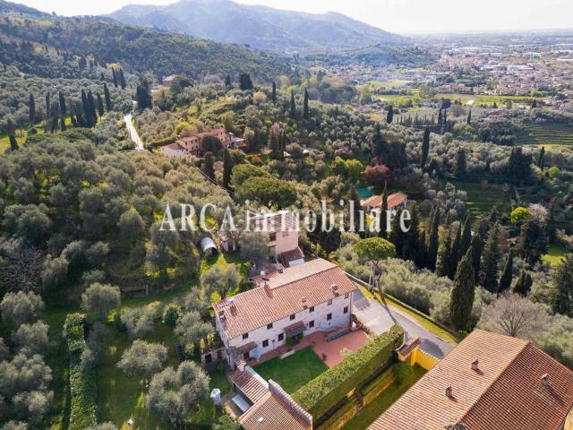 Casa in vendita a Tonfano, Toscana