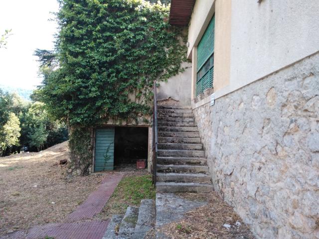 Casa in vendita a Fabbrica, Carrara