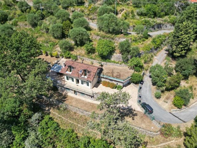 Casa in vendita a Alassio, Liguria