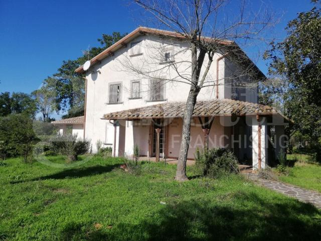Casa in vendita a Gallese, Lazio