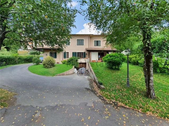 Casa in vendita a Unione Comuni Garfagnana, Castelnuovo Di Garfagnana
