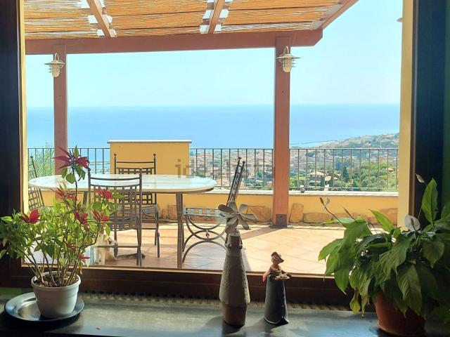 Casa in vendita a Torre dei Stevani, San Remo