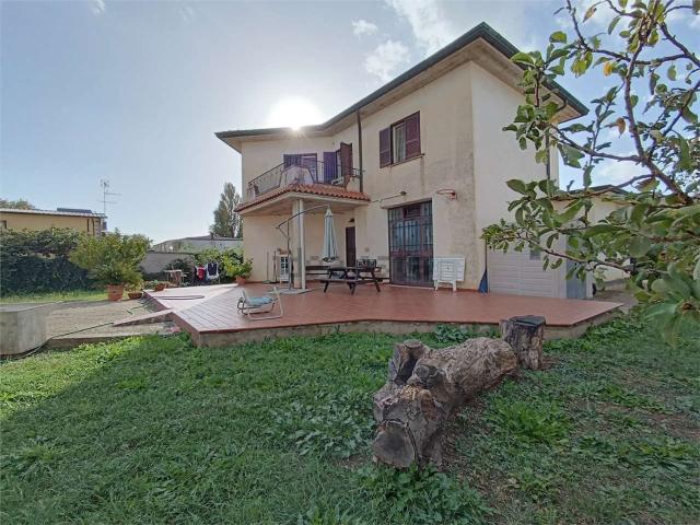 Casa in vendita a Roma Capitale, Lazio