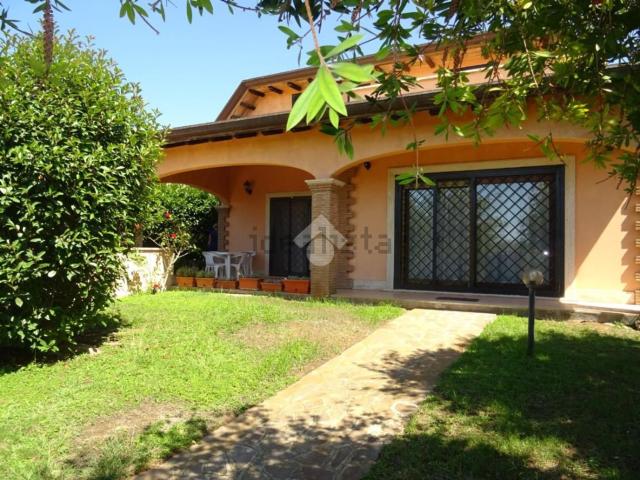 Casa in vendita a Colli di Enea, Roma Capitale