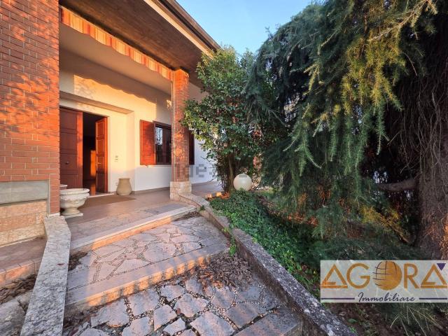 Casa in vendita a Piemonte, Alessandria