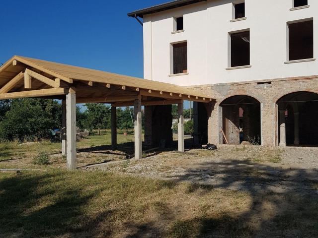 Casa in vendita a Coviolo, Re