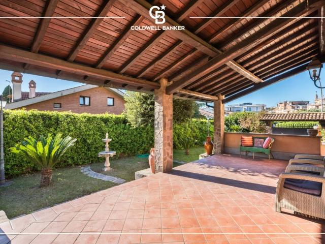 Casa in vendita a Acqua Acetosa, Roma Capitale