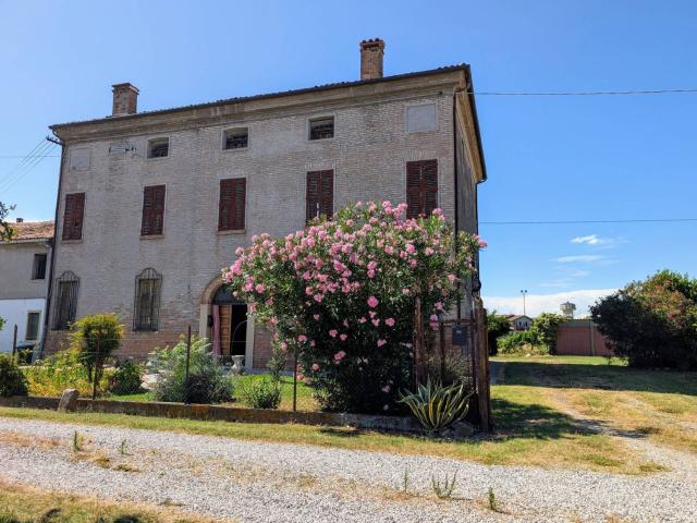 Casa in vendita a Masi Torello, Reggio Emilia