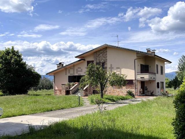 Casa in vendita a Ponte Buggianese, Borghino Casa in vendita a Ponte Buggianese, Borghino