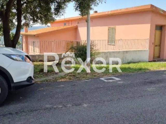 Casa in vendita a Montresta, Sardigna/Sardegna