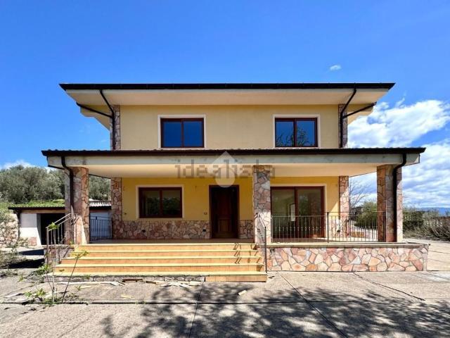 Casa in vendita a Calabria, Cosenza