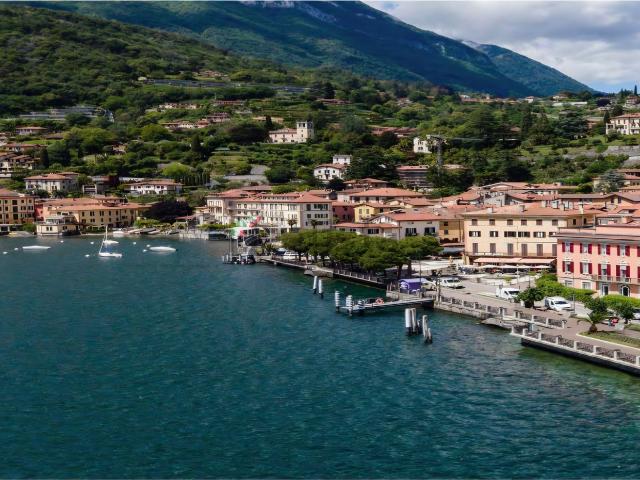 Casa in vendita a Loveno, Menaggio