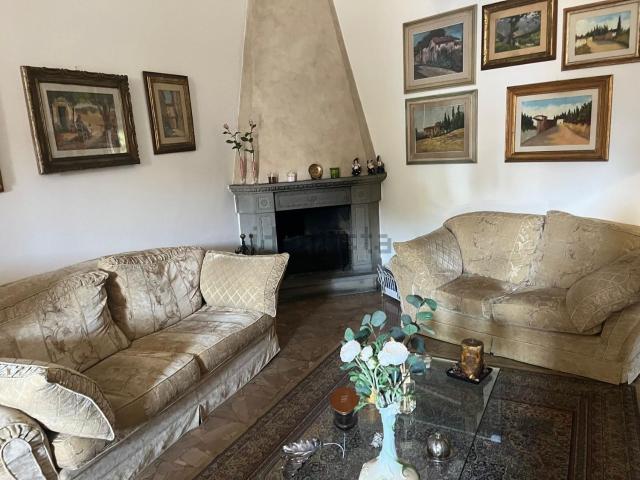 Casa in vendita a Prataccio, Campi Bisenzio