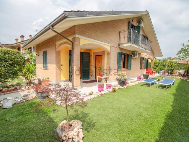 Casa in vendita a Piemonte, Torino