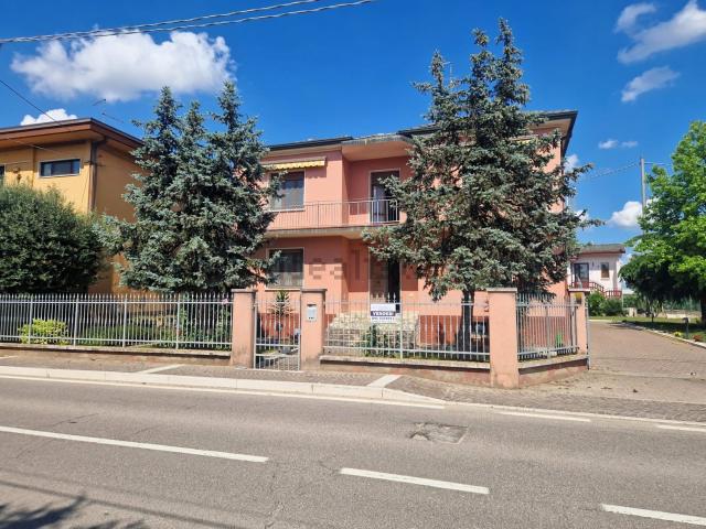 Casa in vendita a Concamarise, Veneto