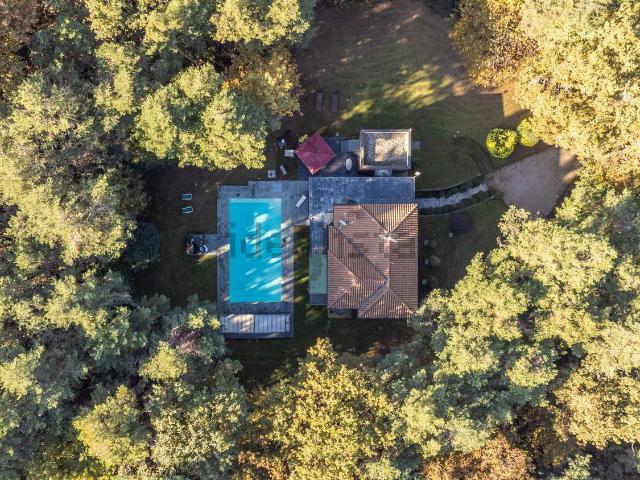 Casa in vendita a Appiano Gentile, Lombardia