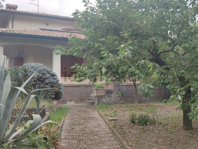 Casa in vendita a Unione dei comuni Valle del Savio, Cesenà